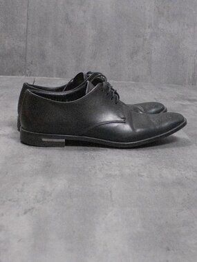 Vintage VTG Y2K 2000's 00's Prada Square Toe Black Leather Derby Shoes